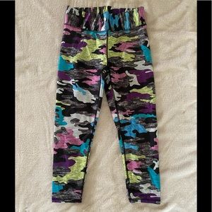 Terez tall band capri leggings, size L. EUC